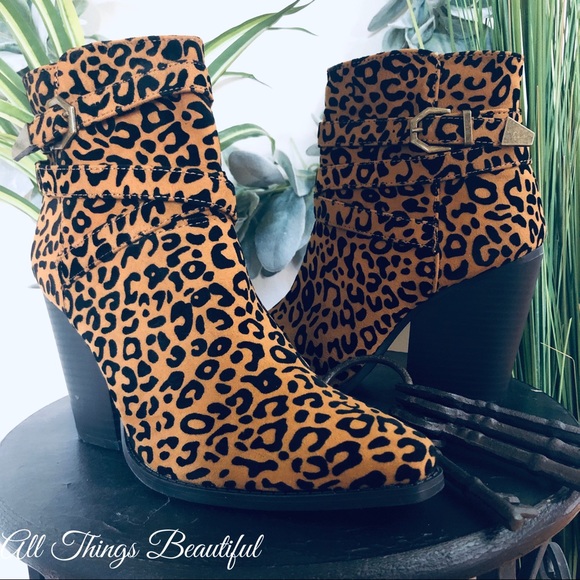 🐾Qupid Leopard Stack Heel Booties - Picture 4 of 9